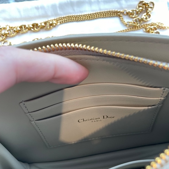 DIOR CARO ZIPPED POUCH WITH CHAIN - Picture 4 of 15